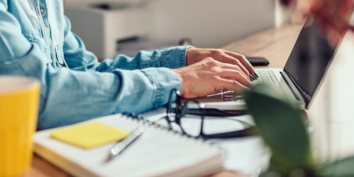 La búsqueda fonética y figurativa