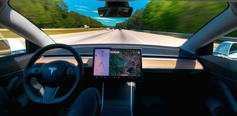 Cuando los autos sin conductor chocan, ¿quién es el responsable? Los tribunales y las aseguradoras necesitan saber qué hay dentro de la 'caja negra'