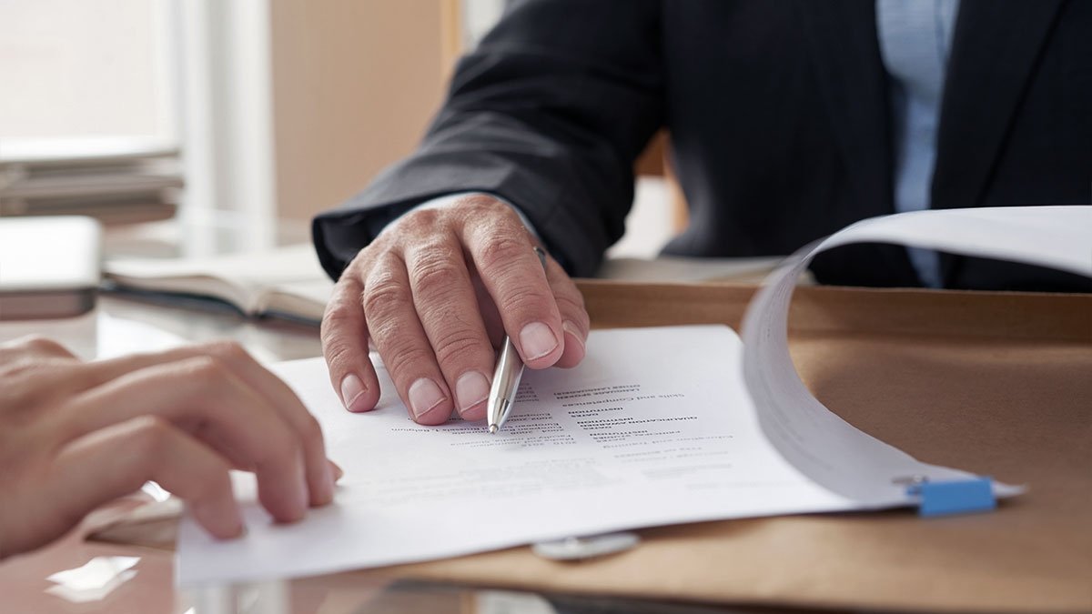 Ley de eliminación del CAS o el fin del tránsito a la Ley del Servicio Civil