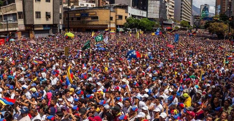 Caso Venezuela: La Corte Penal Internacional anuncia exámenes preliminares sobre los presuntos crímenes cometidos por el Gobierno de Maduro.