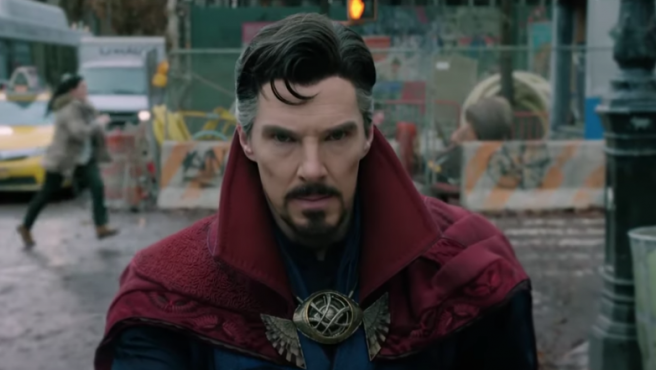 'Doctor Strange in the Multiverse of Madness': Primer tráiler con Bruja Escarlata, America Chavez y dos Doctor Strange